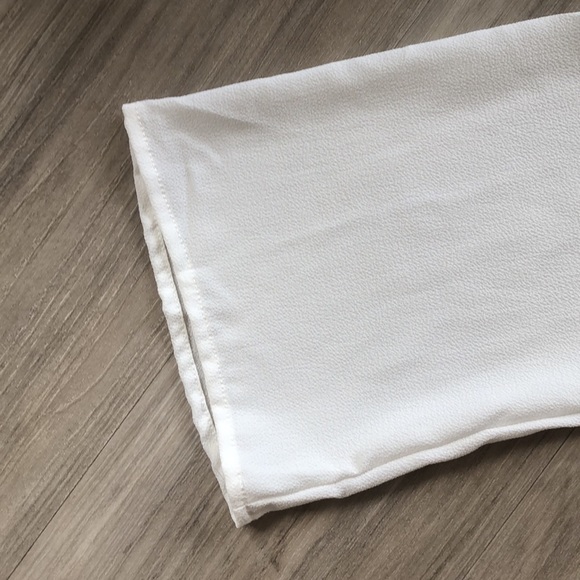 White Blouse - Picture 3 of 4